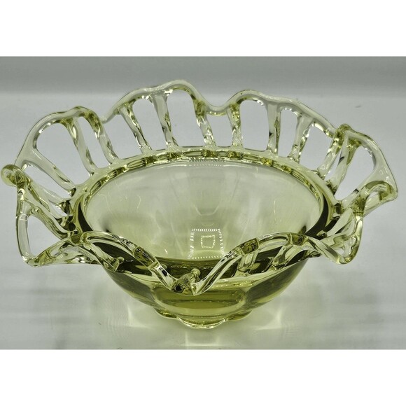Vintage Green 1940s Duncan & Miller Unique Open Lace Glass Bowl - Picture 1 of 9